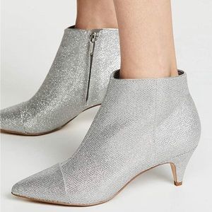 Sam Edelman Kinzey Metallic Bootie Silver, Women’s size 8